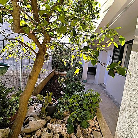 Cicibela Lägenhet Split Exteriör bild
